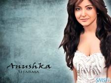 Anushka-Sharma-019